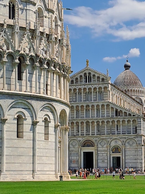Field of Miracles with Pisa Cathedral and Leaning Tower in Pisa, Italy.