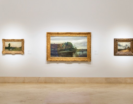 Thyssen-Bornemisza Museum paintings exhibit in Madrid gallery.
