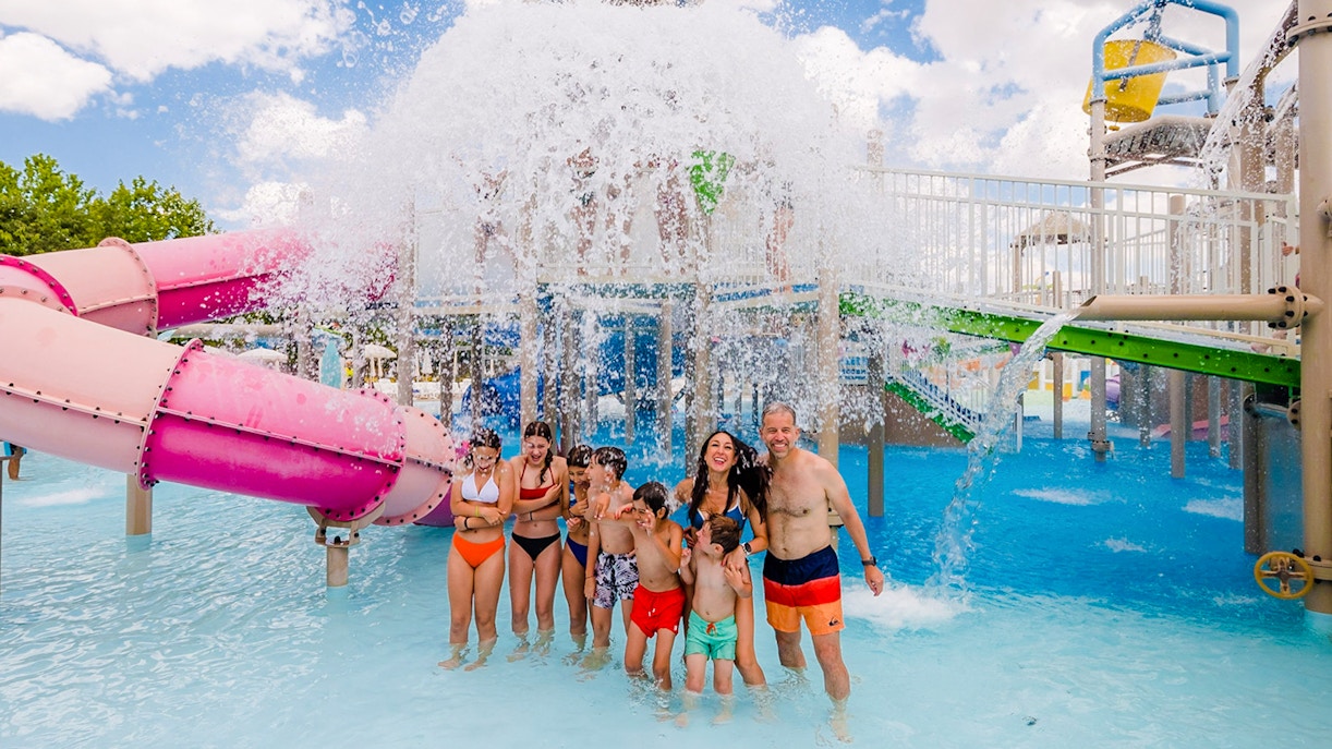 Parque Warner Beach water park with colorful slides and pools in Madrid, Spain.