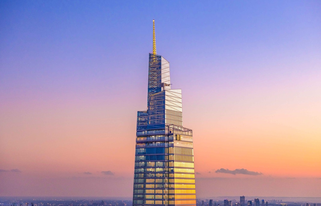 Summit One Vanderbilt aerial view at sunset, New York City skyline.