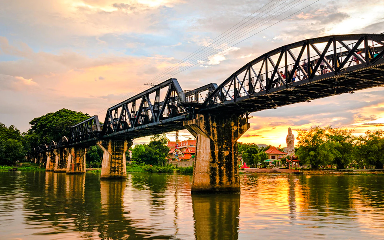 From Bangkok: Private Bridge over the River Kwai & Hellfire Pass Tour with Death Railway Train Ride