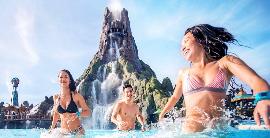 Guests enjoying the water at Volcano Bay, Universal Studios Orlando.