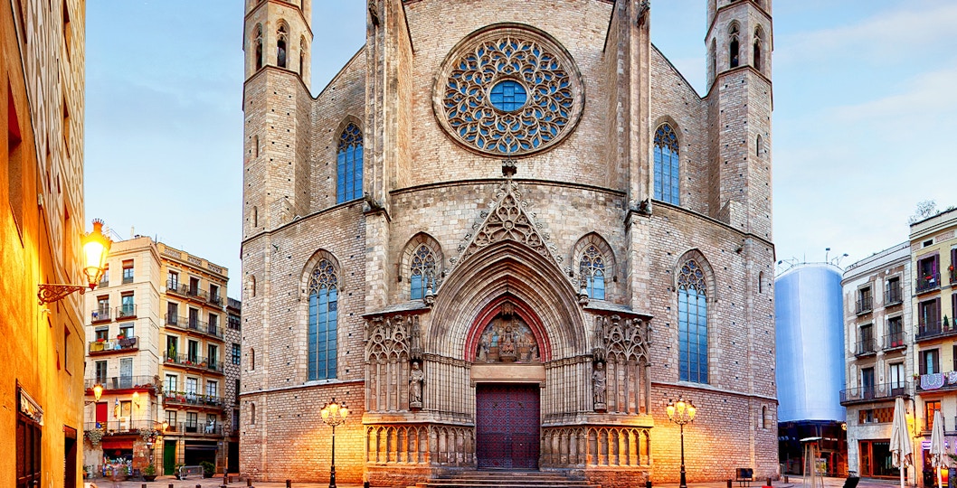 Discover the Beauty of Santa Maria Del Mar