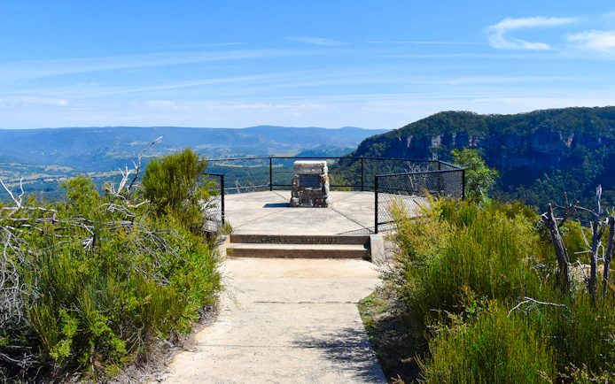 Cahill's Lookout viewing platform overlooking Blue Mountains landscape, Australia.