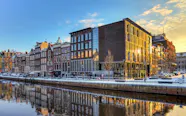 Anne Frank House Amsterdam Anne Frank House Museum 584x438