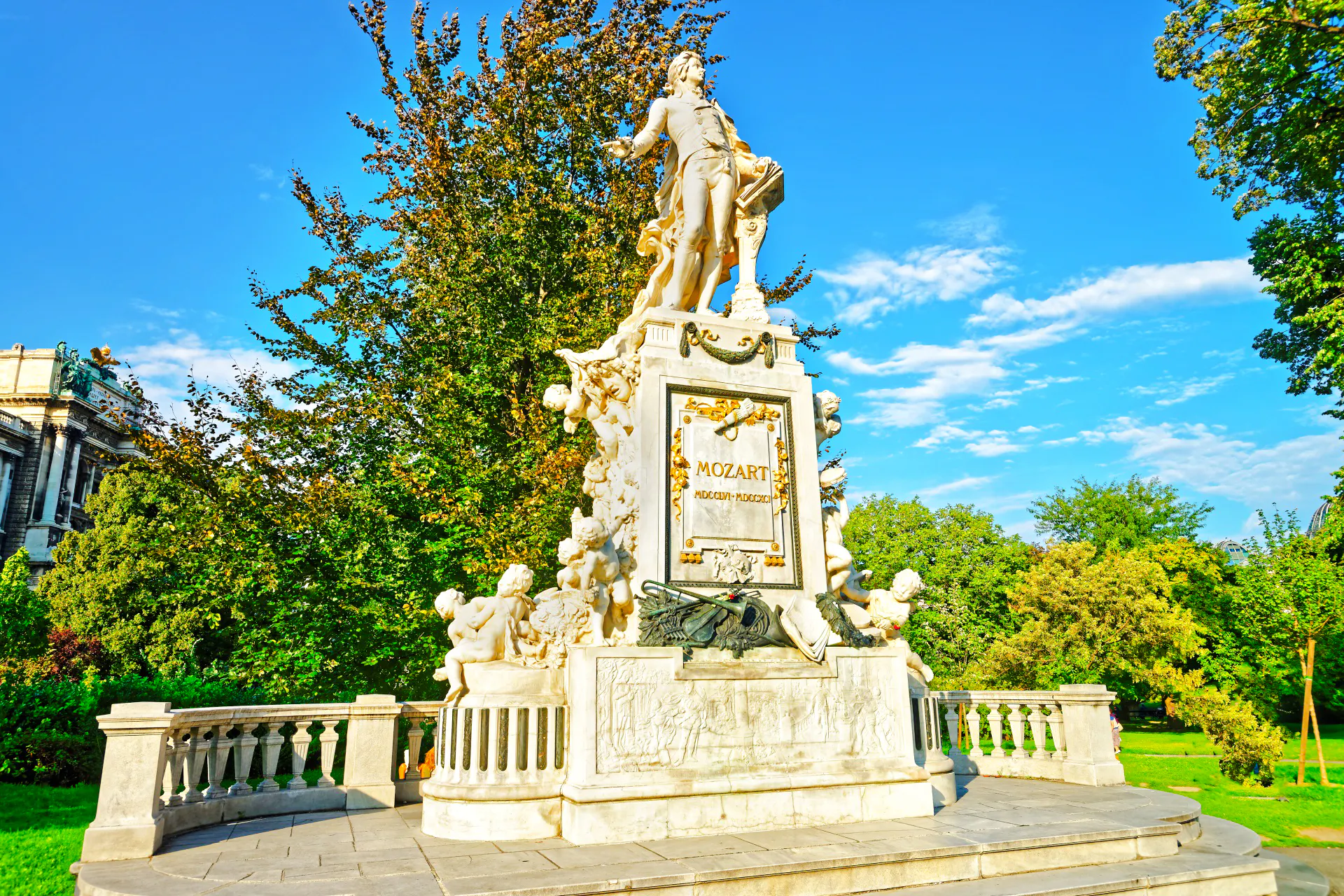 tour privado a la casa de mozart en viena con entradas para el concierto-10