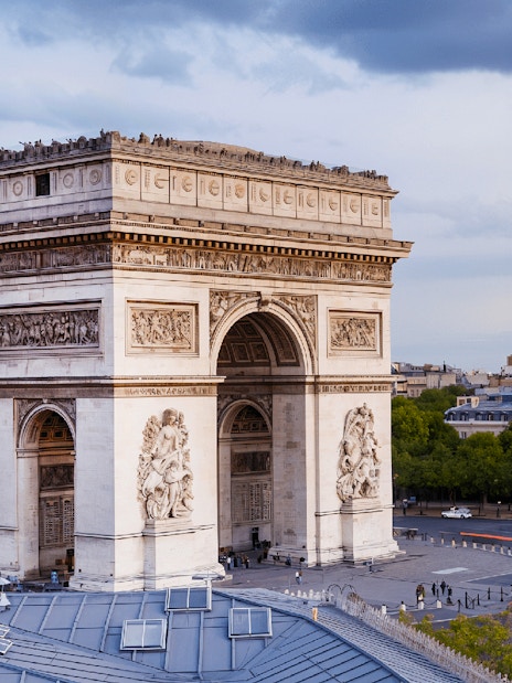 Arc de Triomphe with Eiffel Tower in background, Paris side-car tour.