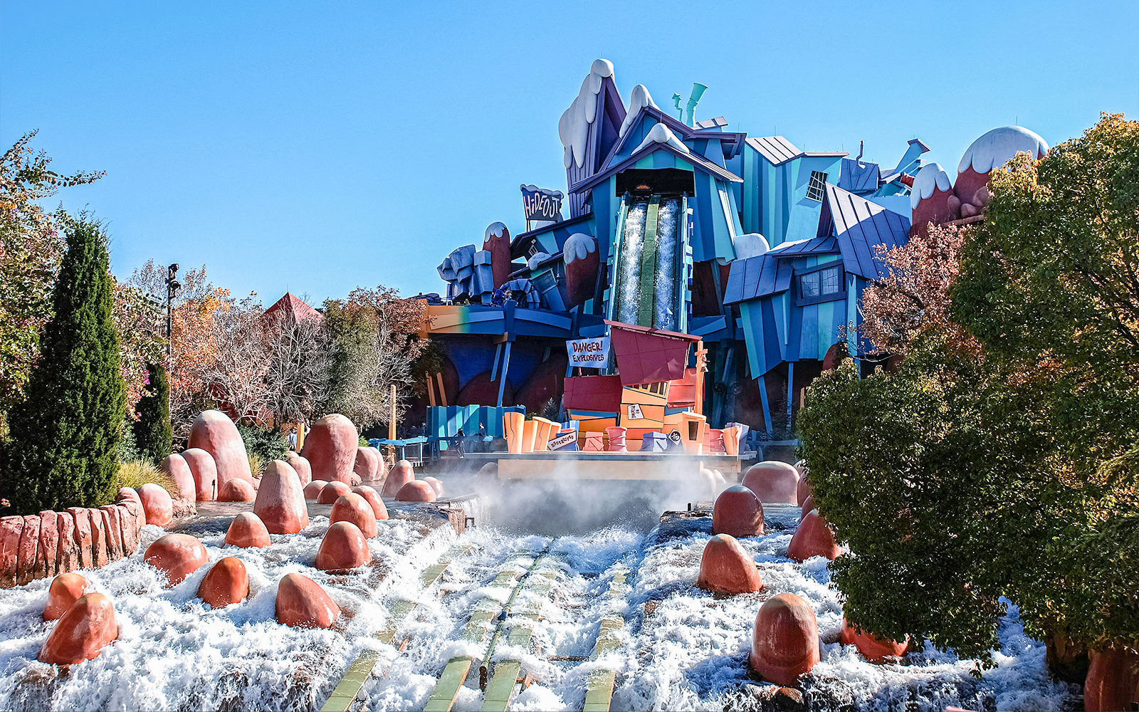 Dudley Do-Right's Ripsaw Falls water ride at Islands of Adventure, Orlando.