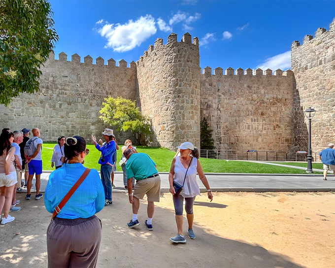From Madrid: Ávila & Salamanca Full Day Trip