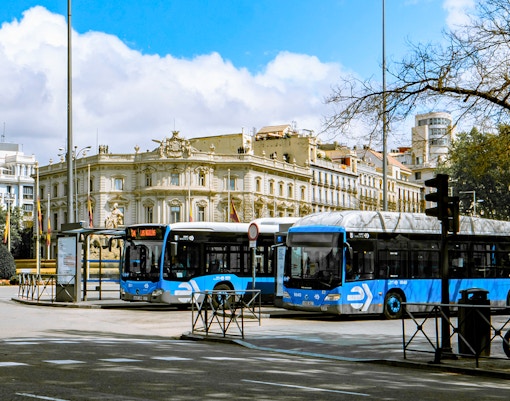 public shuttle bus at Alcalá
