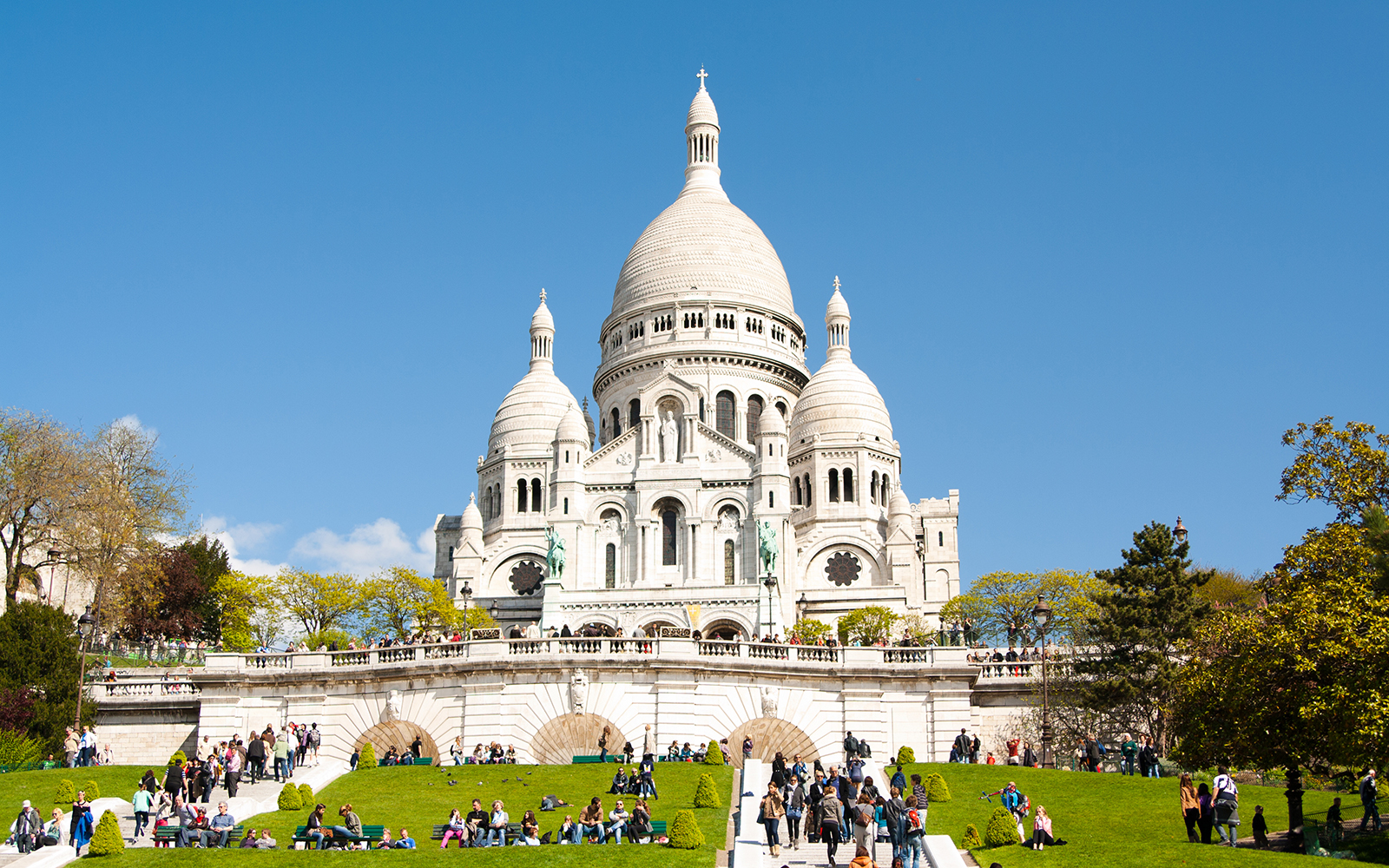 Montmartre Attractions | Top 12 Things to See in Montmartre