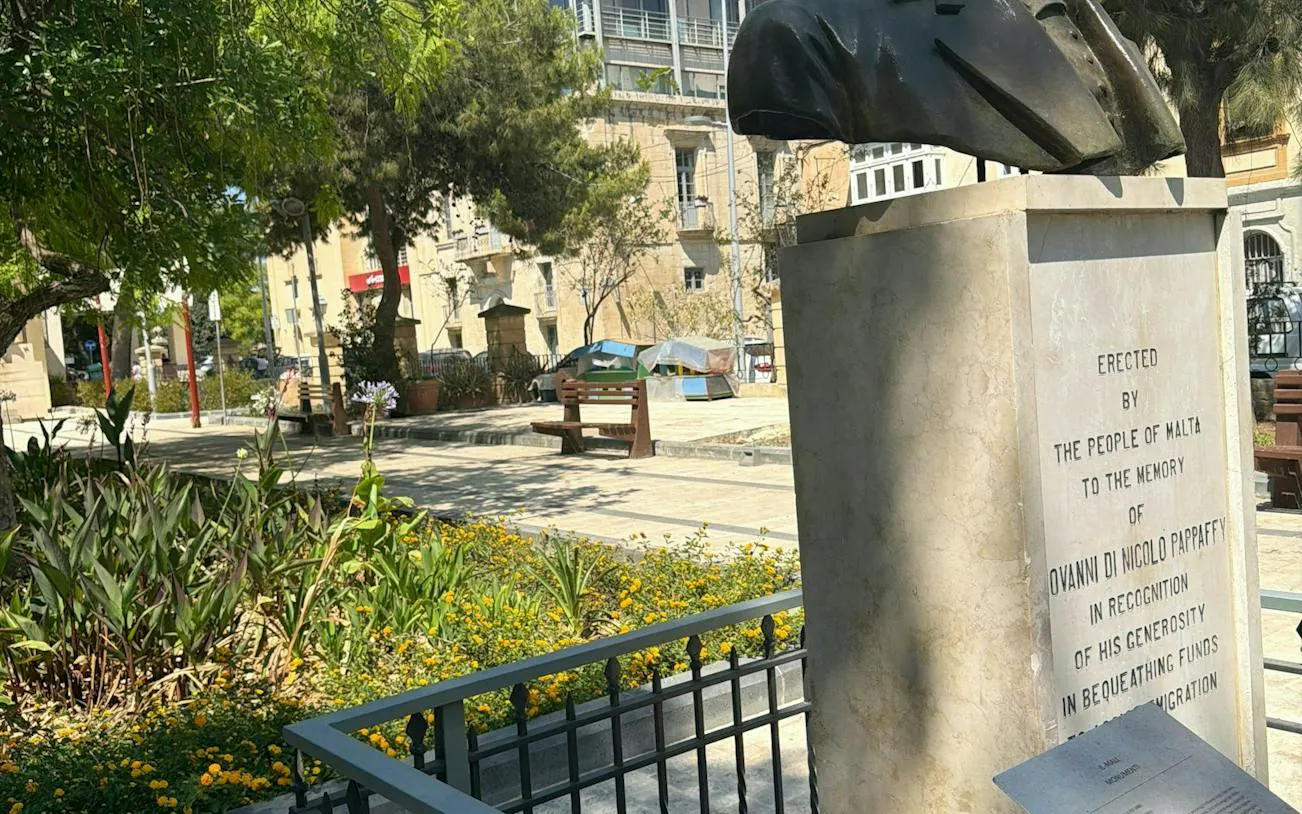 Monument in a Valletta park honoring Giovanni di Nicolò Pappaffy, part of the Knights Treasure Hunt tour.