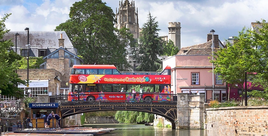 Entradas para el tour de paradas libres de City Sightseeing Cambridge