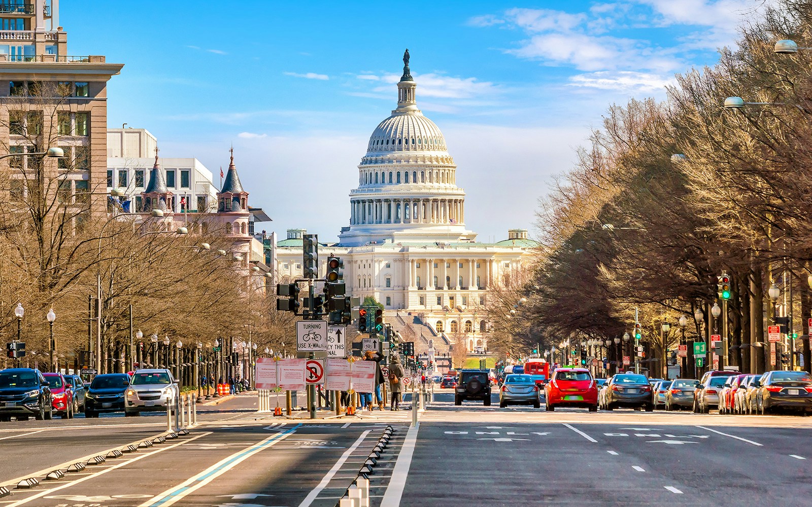 Capitol Building facade with street view in Washington DC.