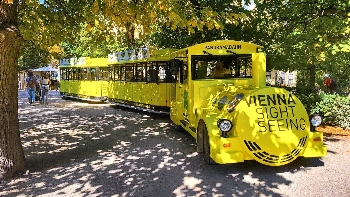 panoramic train