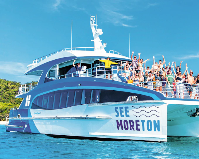 Moreton Island: Dolphin Eco-Cruise & Tangalooma Wrecks Snorkel Tour