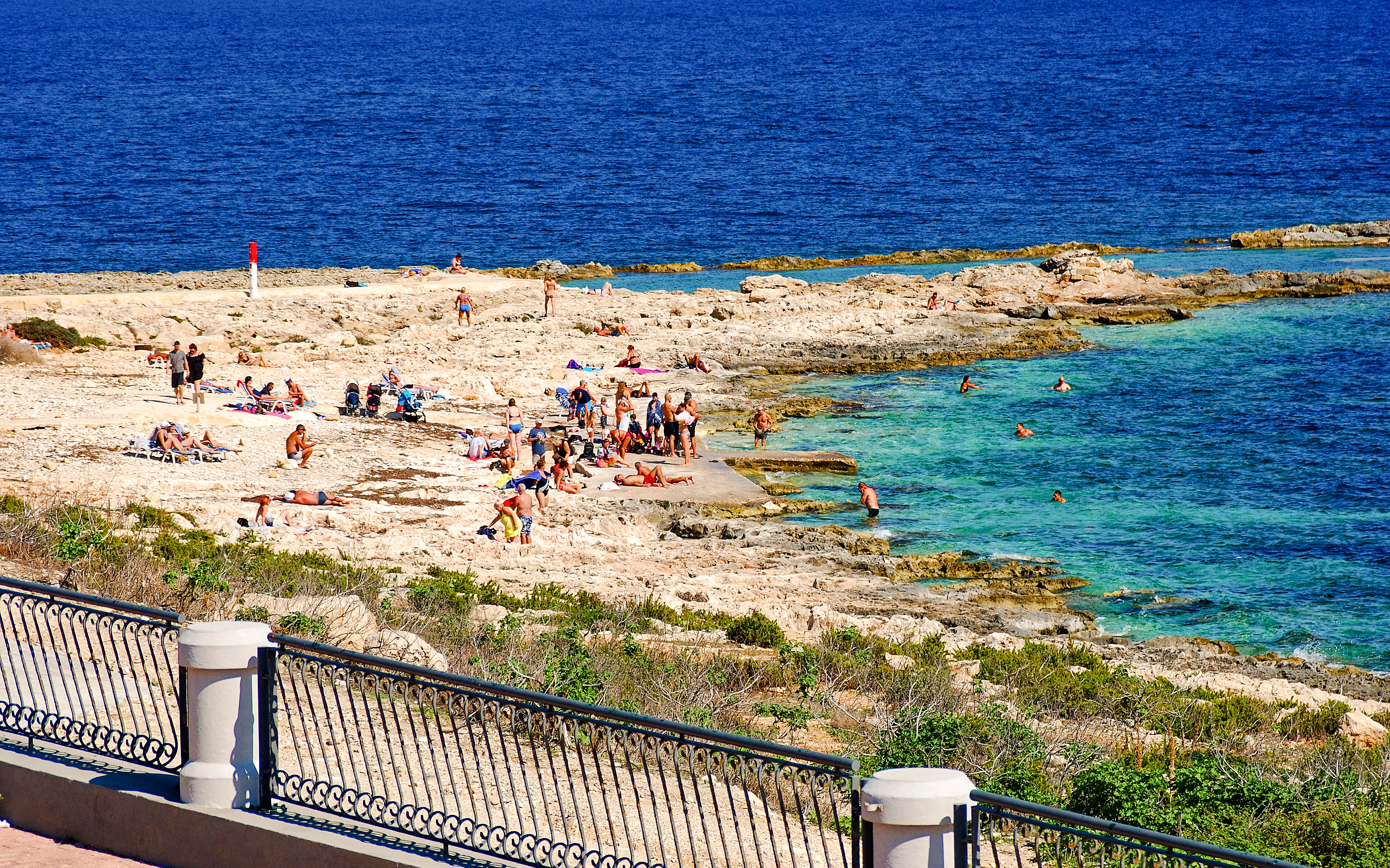 Qawra strandpromenade
