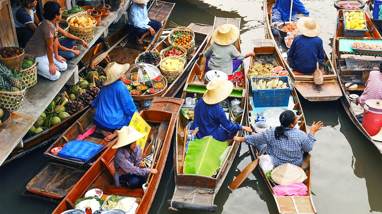 Floating Market boats