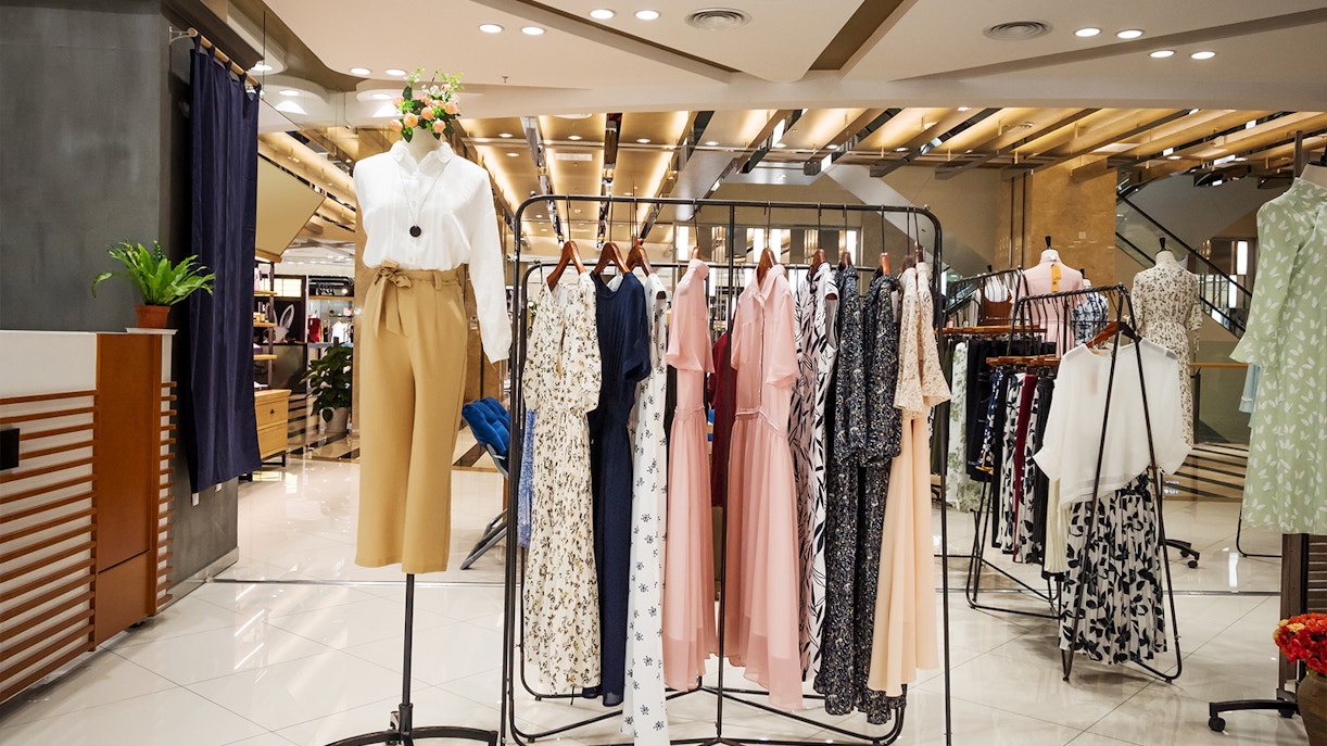 Resorts World Sentosa Shopping & Souvenirs