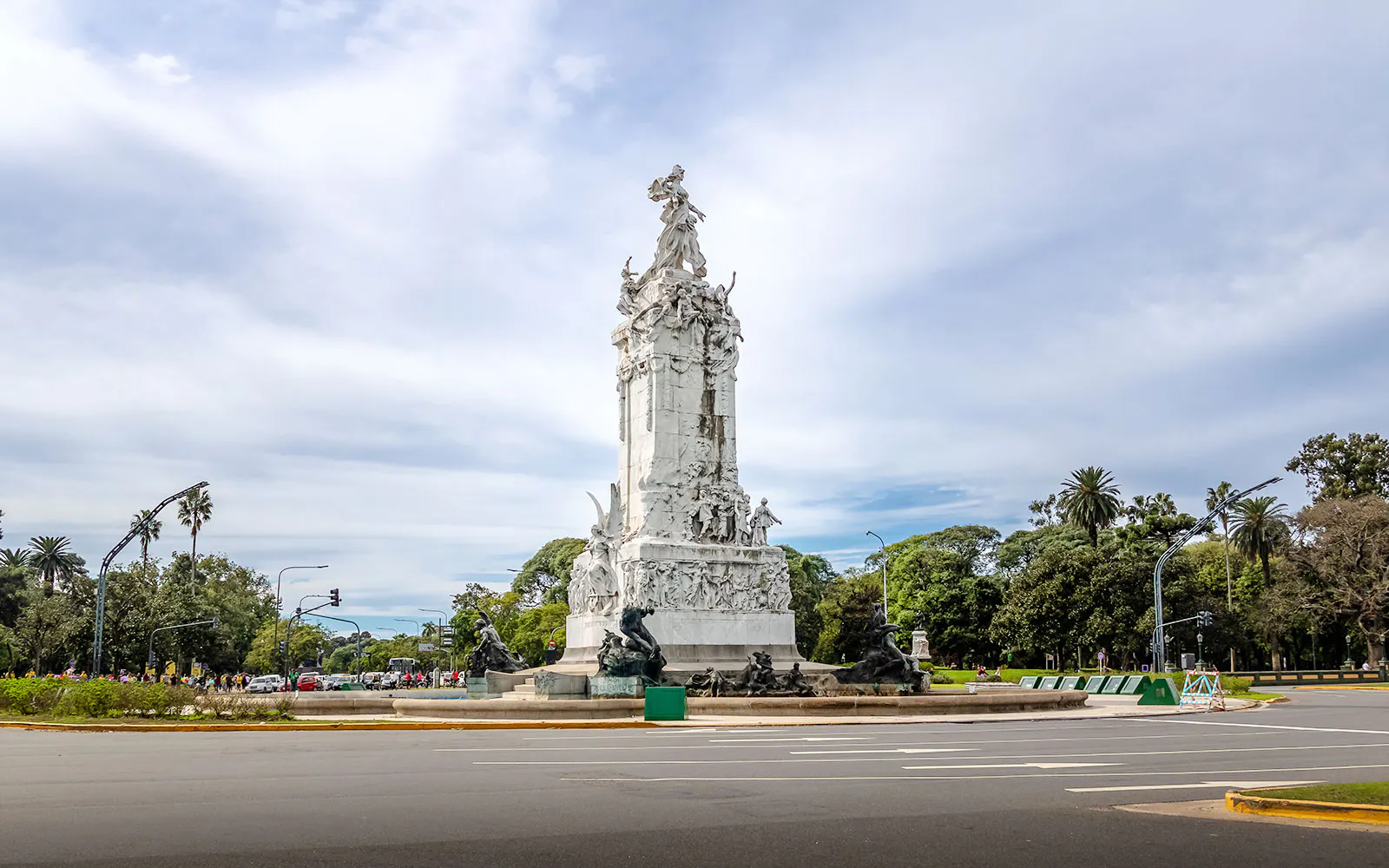 Monumento a los Espanoles