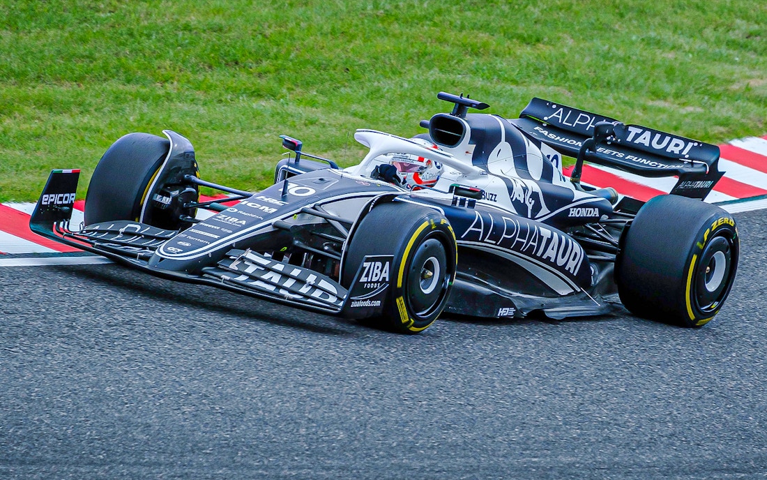 alphatauri f1 car