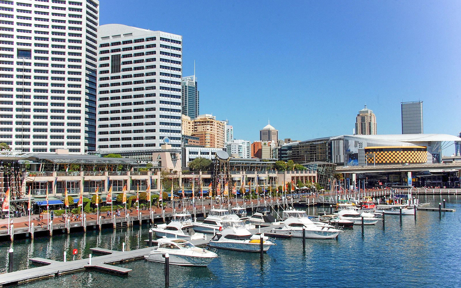 Darling Harbour Promenade