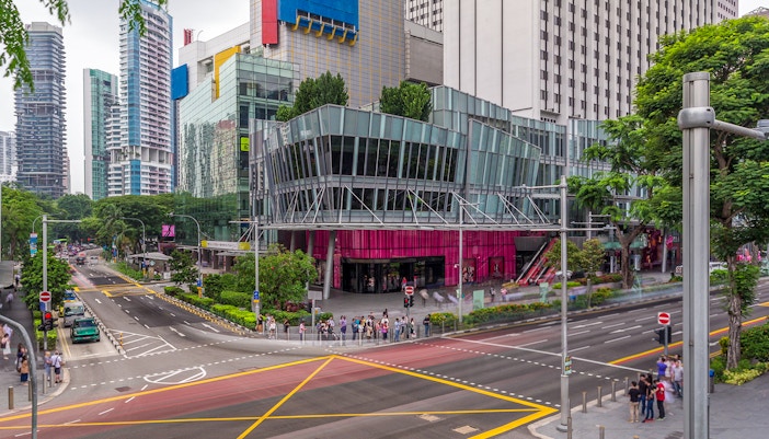 Shopping in Singapore - Orchard Road