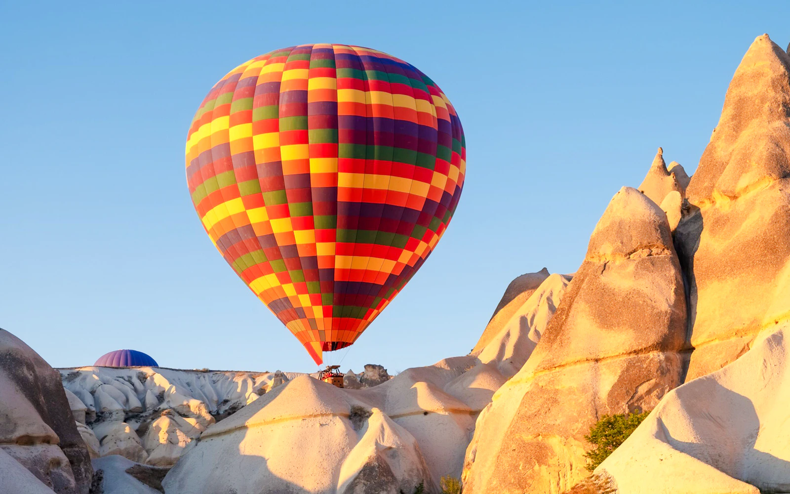 Cappadocia Sunrise Hot Air Balloon Flight over Göreme Valley