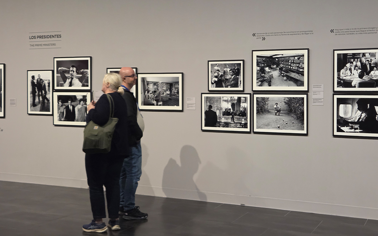 Tourists viewing photo exhibition at the Russian Museum.