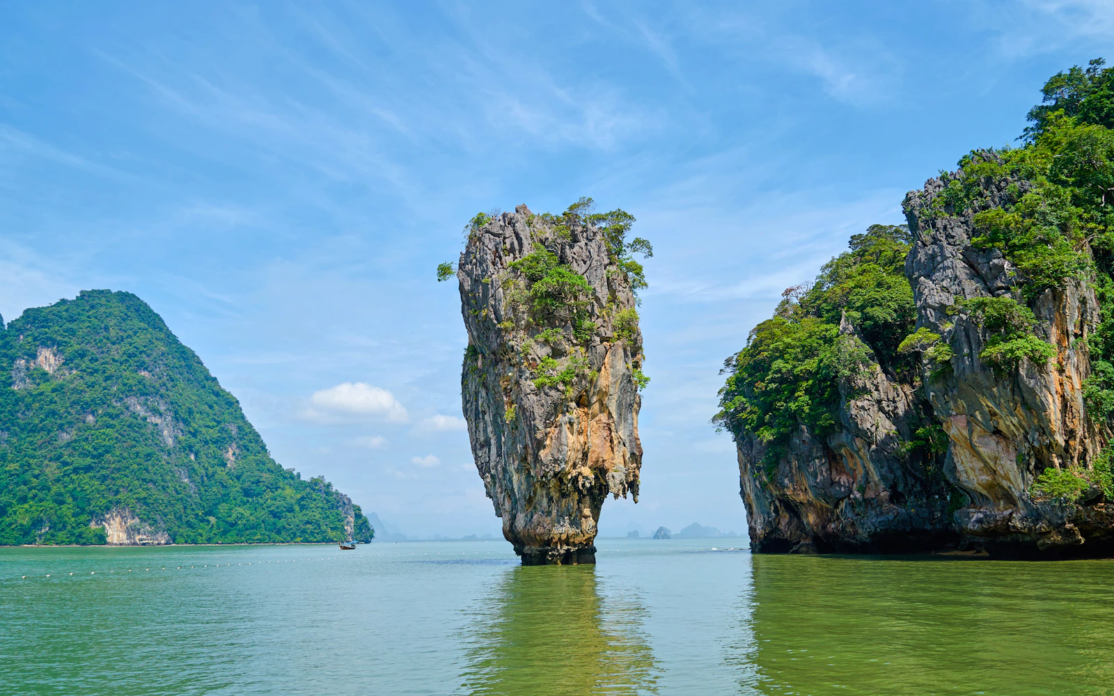 From Phuket: James Bond Island Big-Boat Cruise with Canoeing and Lunch