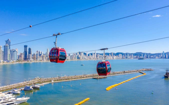 florianópolis'ten: unipraias teleferik bileti ve laranjeiras plajı dahil balneário camboriú turu-5