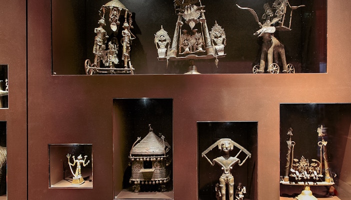 Vitrines du musée du quai Branly