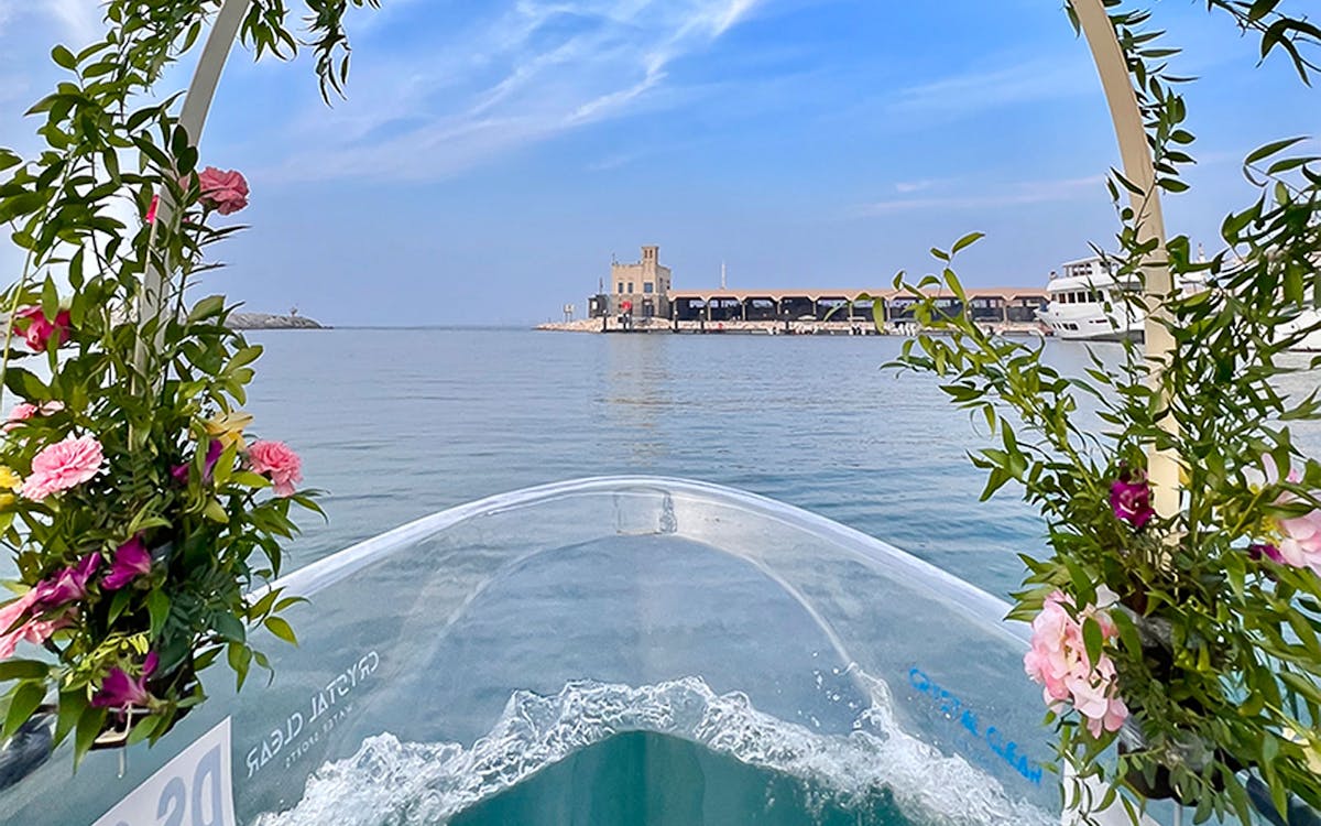 esperienza a bordo di un kayak trasparente con vista sul burj khalifa-6 esperienza a bordo di un kayak trasparente con vista sul burj khalifa-6