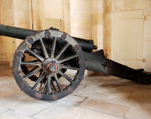 Paris Commune - Montmartre Hill Cannon