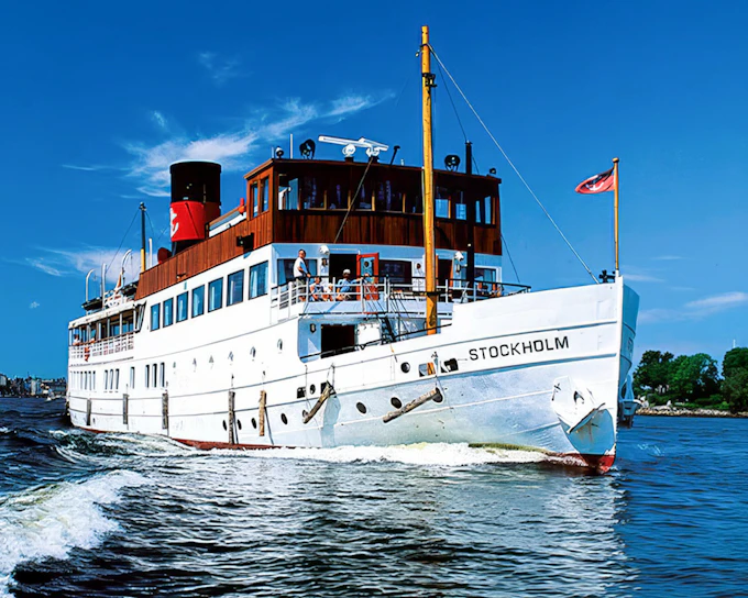 Stockholm Archipelago Sightseeing Cruise with Guide
