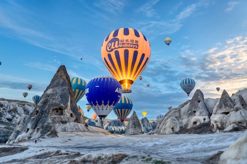 Tour de balão de ar quente ao nascer do sol no Vale de Goreme com café da manhã e traslados