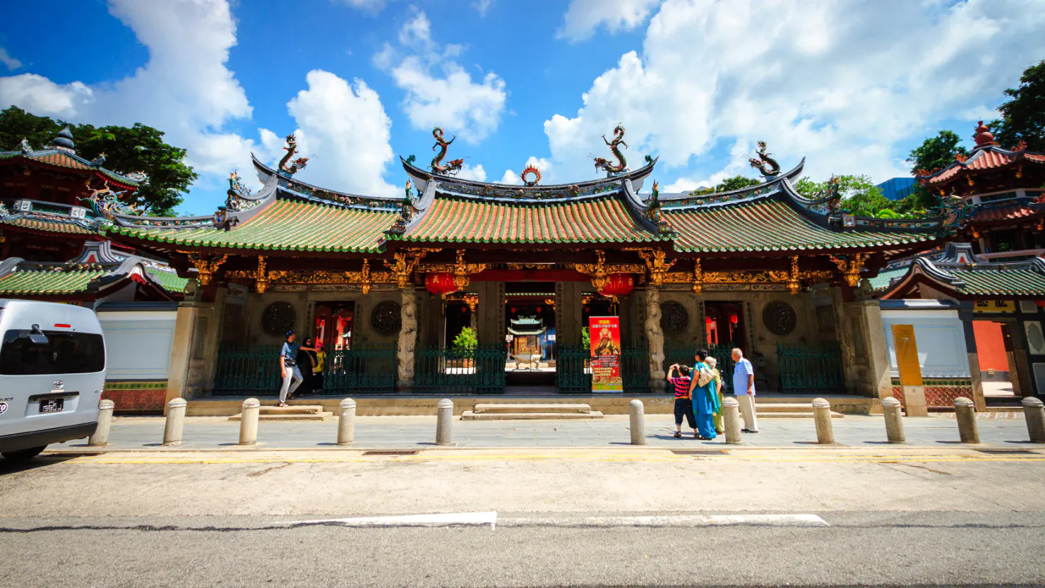 Thian Hock Keng Temple entrance with visitors, part of Half Day Sightseeing Guided Tour, Singapore.