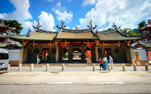 Thian Hock Keng Temple entrance with visitors, part of Half Day Sightseeing Guided Tour, Singapore.