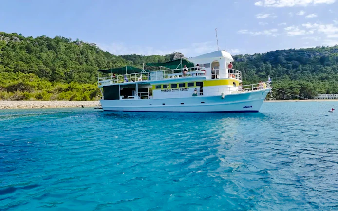 Antalya 2-Dive Scuba Boat Trip with Lunch and Hotel Transfers