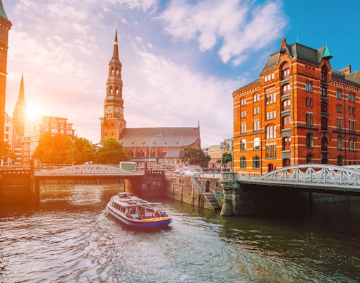 HOHO tours in Hamburg