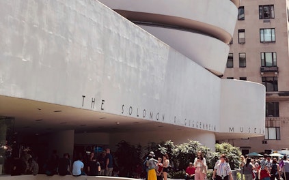 Entrada de la Quinta Avenida
