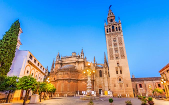 geführte nachttour durch die kathedrale von sevilla-9