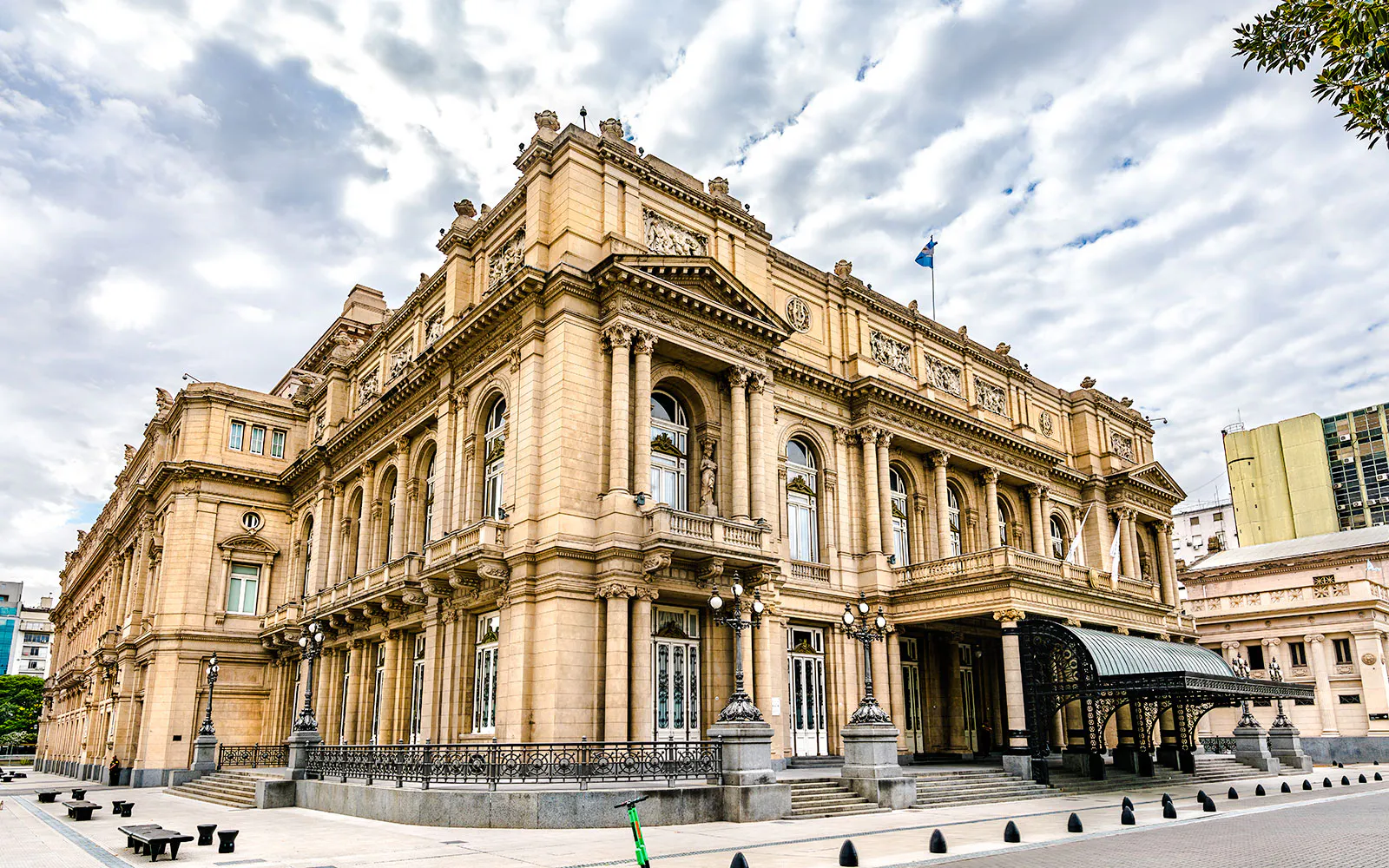 Teatro Colón