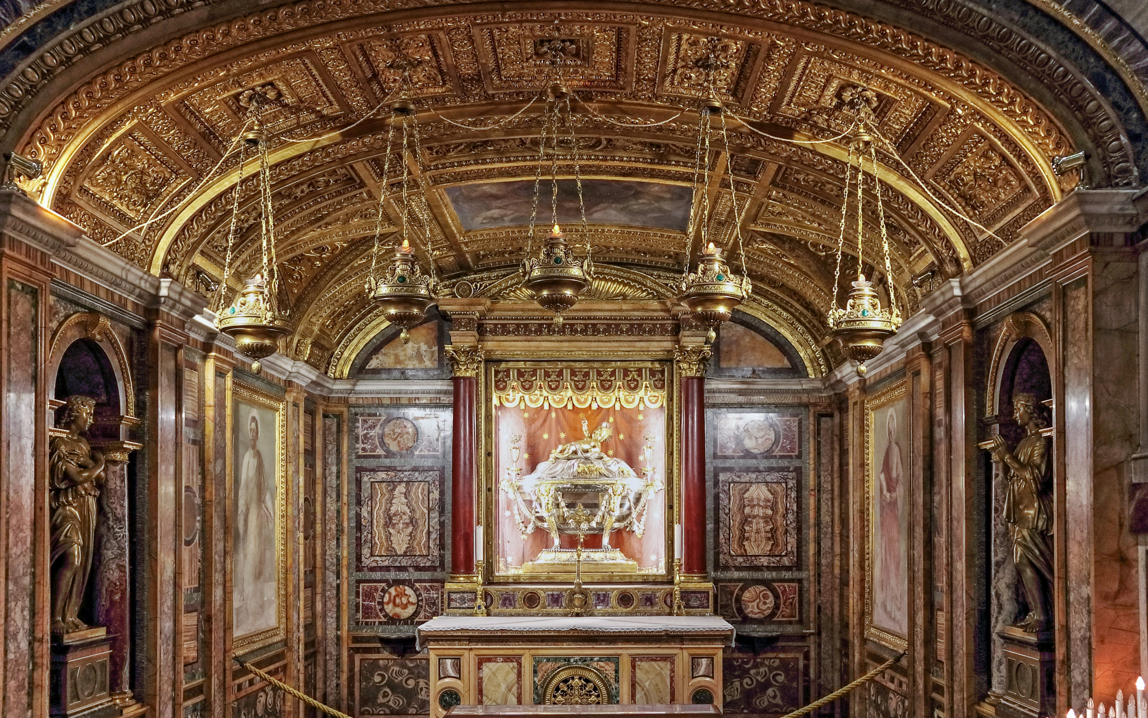 Santa Maria Maggiore Basilica interior with ornate Holy Cradle display.