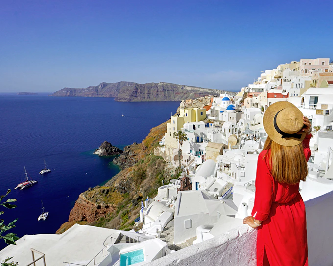 From Athens: Guided Day Trip to Mykonos with Ferry Transfers