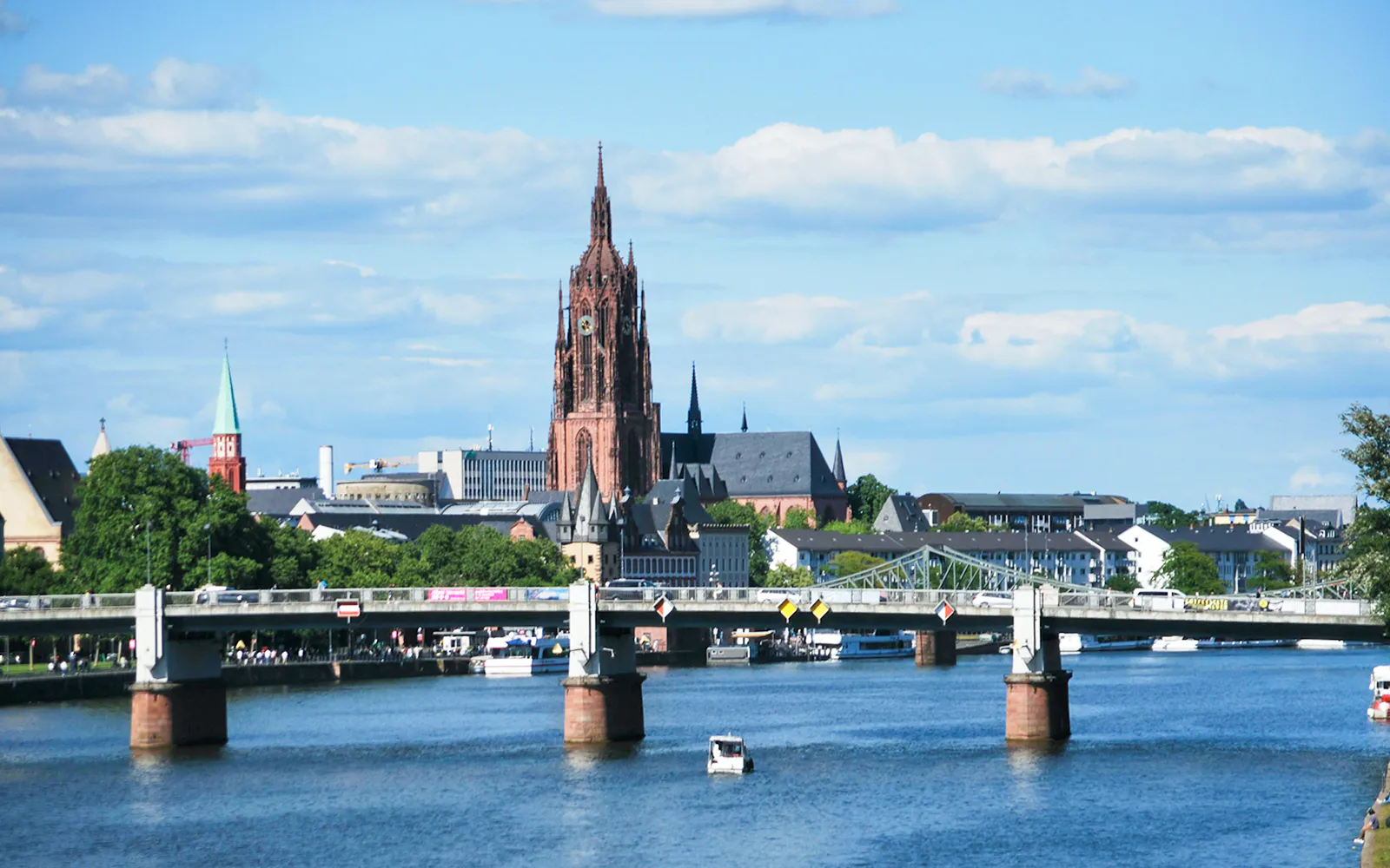 Frankfurt Cathedral with Main River and bridge in foreground.