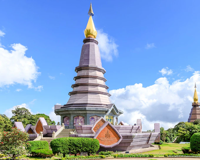 From Chiang Mai: Doi Inthanon National Park Full-Day Tour with Pha Dok Siew Guided Trek