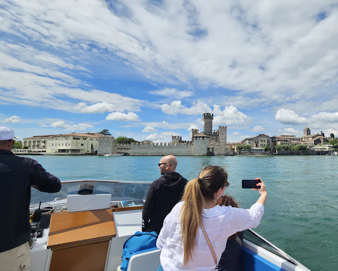 From Verona: Sirmione and Lake Garda Day Trip with Boat Cruise