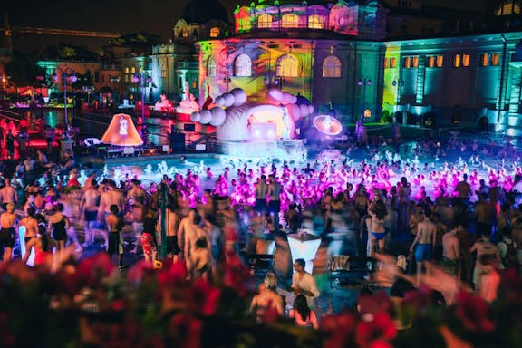 biglietti per sparty - party alle terme di notte ai bagni széchenyi di budapest-9