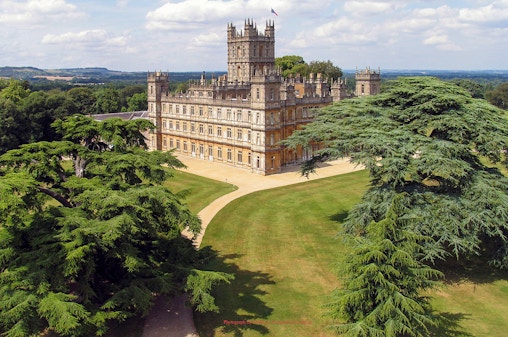 Downton Abbey: tour guidato di un giorno del Castello di Highclere, Oxford e Bampton da Londra